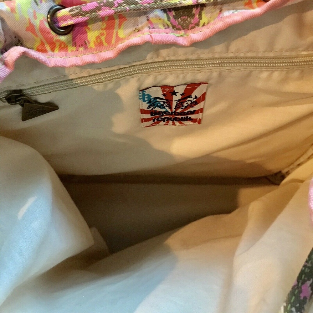 Tigerbear Republik Backpack Drawstring Snap - Picture 8 of 8